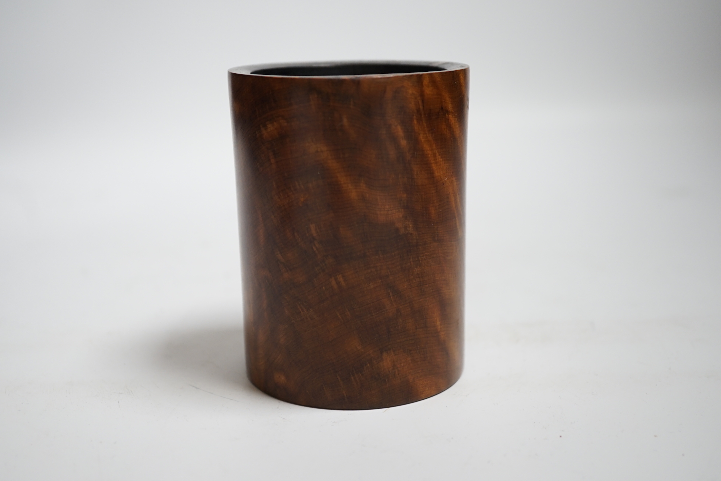 A Chinese burr wood brush pot with traces of lacquer, signed, 9cm